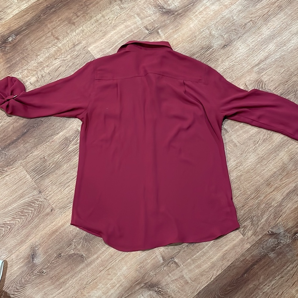 Maroon button up - Picture 5 of 5